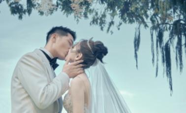 29岁吉娜vs. 36岁方媛,谁是真正的美人?揭露照骗的一目了然!